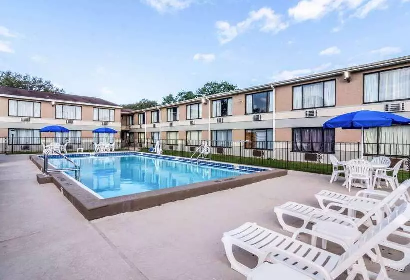 ホテル Quality Inn