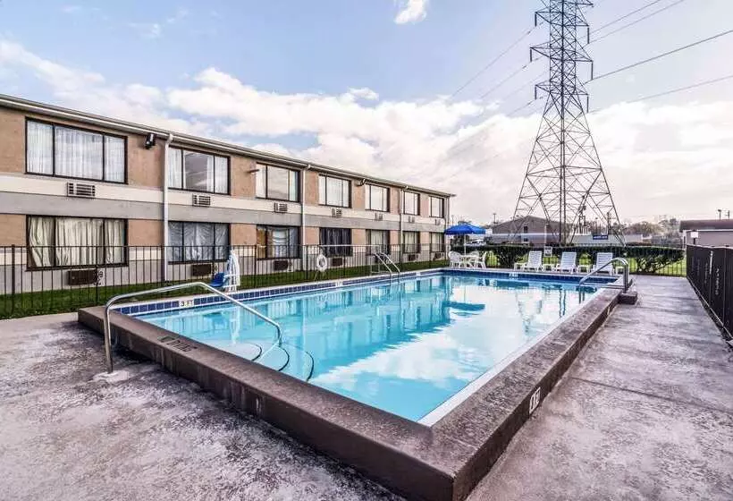 ホテル Quality Inn