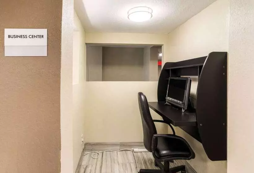 ホテル Quality Inn