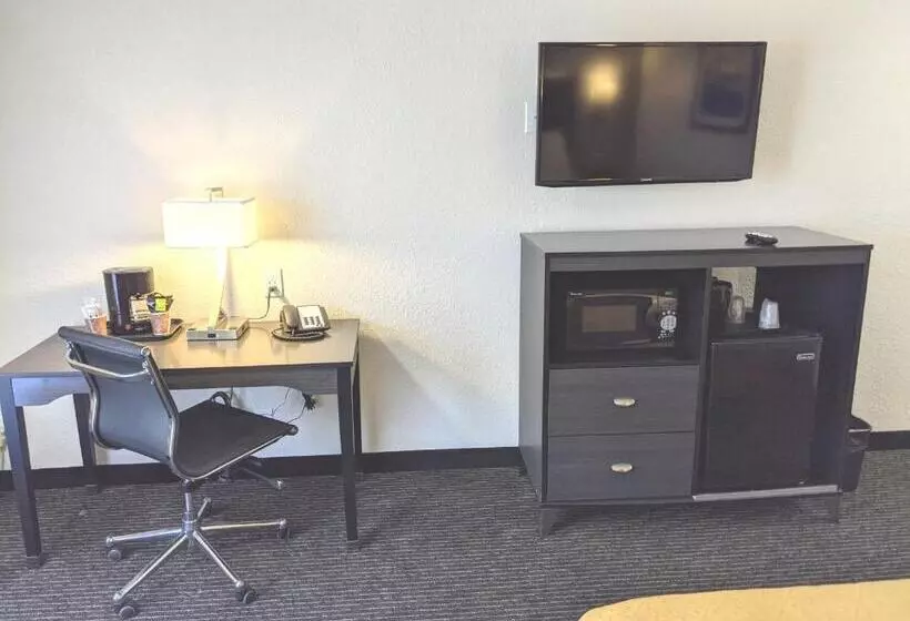 ホテル Quality Inn & Suites South San Jose / Morgan Hill