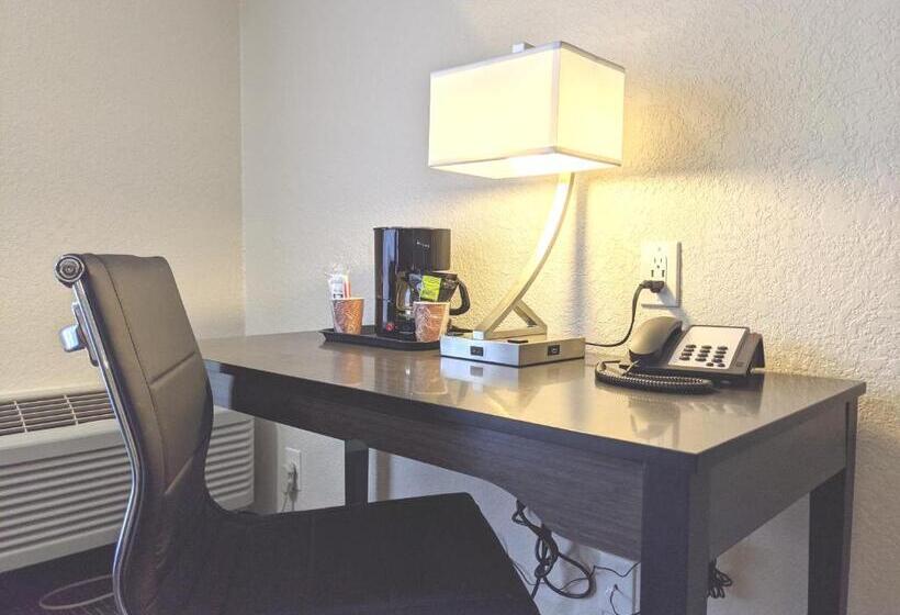 호텔 Quality Inn & Suites South San Jose / Morgan Hill