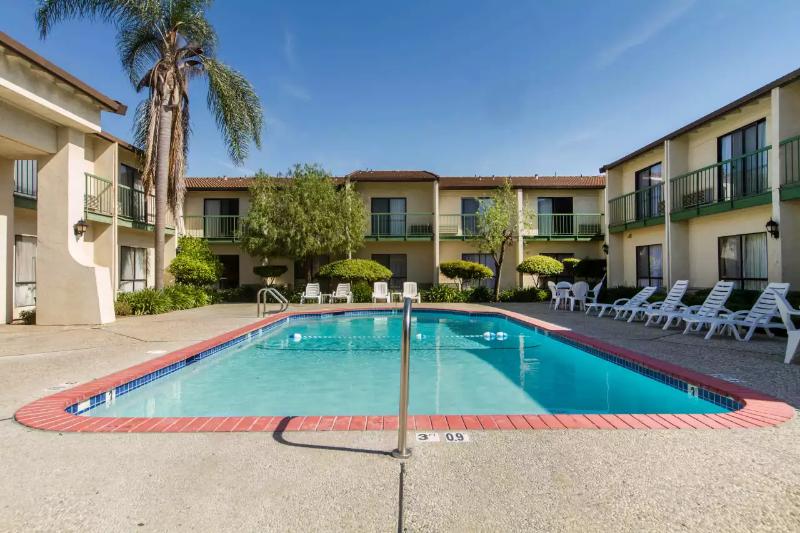 호텔 Quality Inn & Suites South San Jose / Morgan Hill