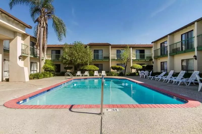 ホテル Quality Inn & Suites South San Jose / Morgan Hill