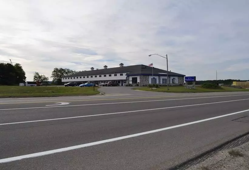 酒店 Super 8 By Wyndham Petoskey