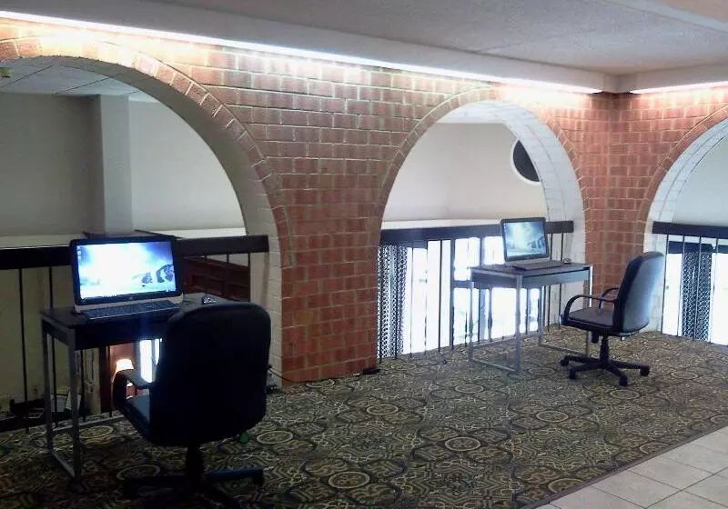 호텔 Wingate By Wyndham Williamsburg