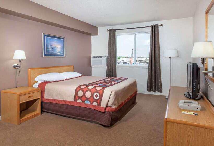 מוטל Super 8 By Wyndham Medicine Hat Ab