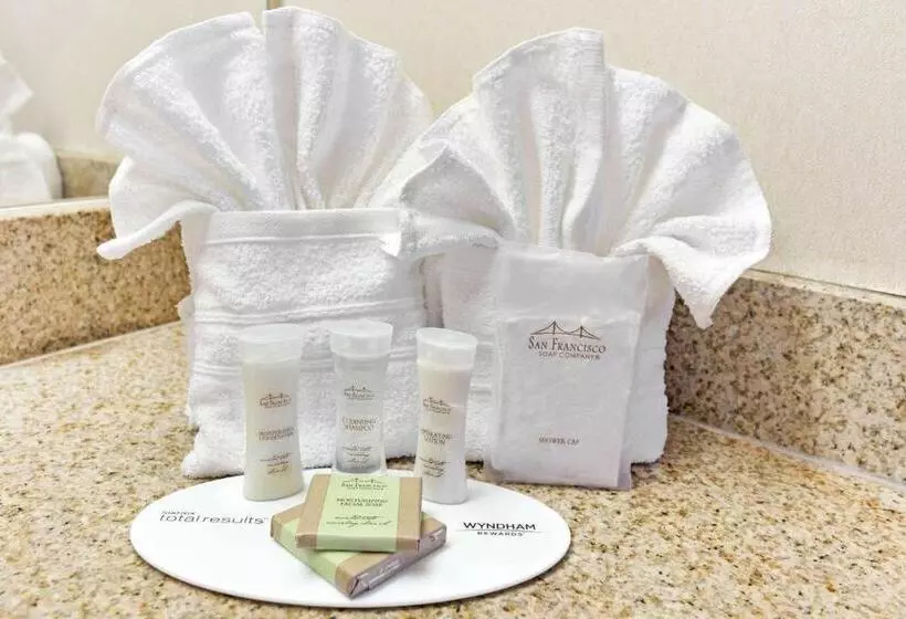 モーテル Super 8 By Wyndham Tucson Downtown Convention Center