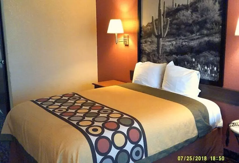 モーテル Super 8 By Wyndham Tucson Downtown Convention Center