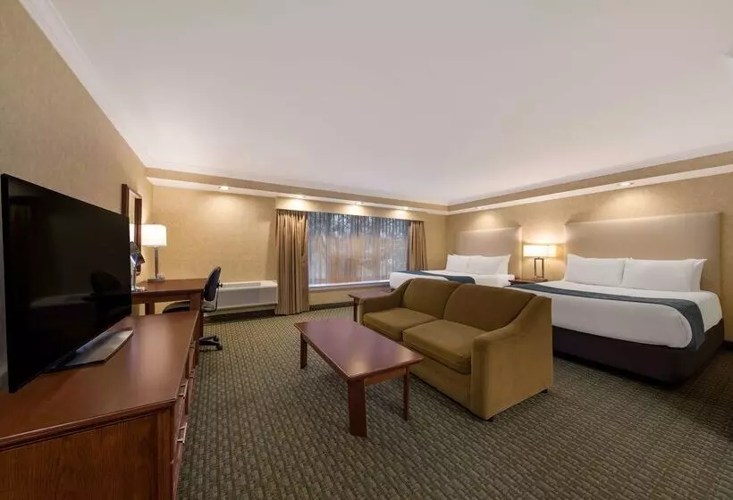 בית מלון כפרי Best Western Voyageur Place