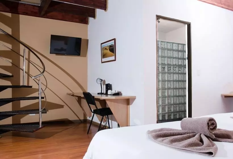 هتل Deutsches Haus Swakopmund