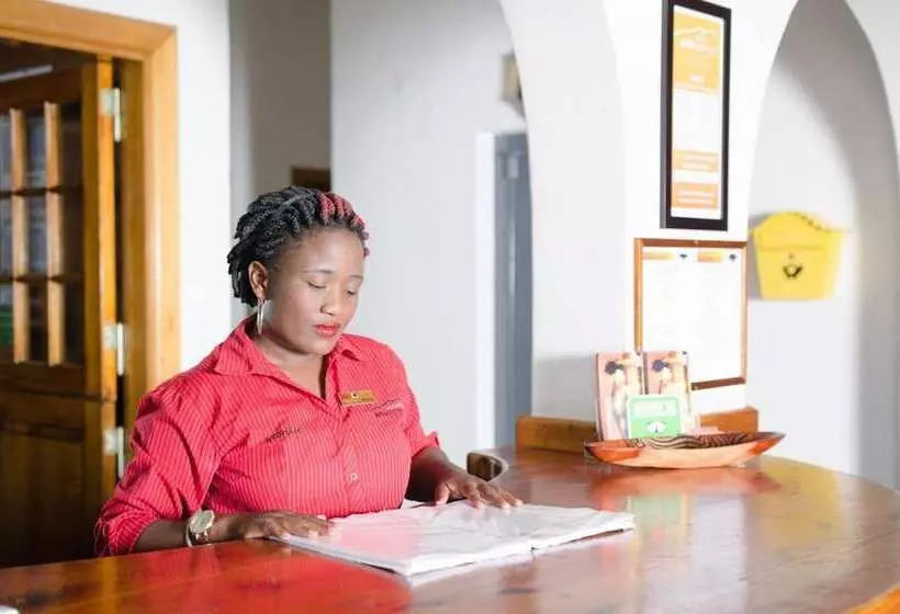 هتل Deutsches Haus Swakopmund