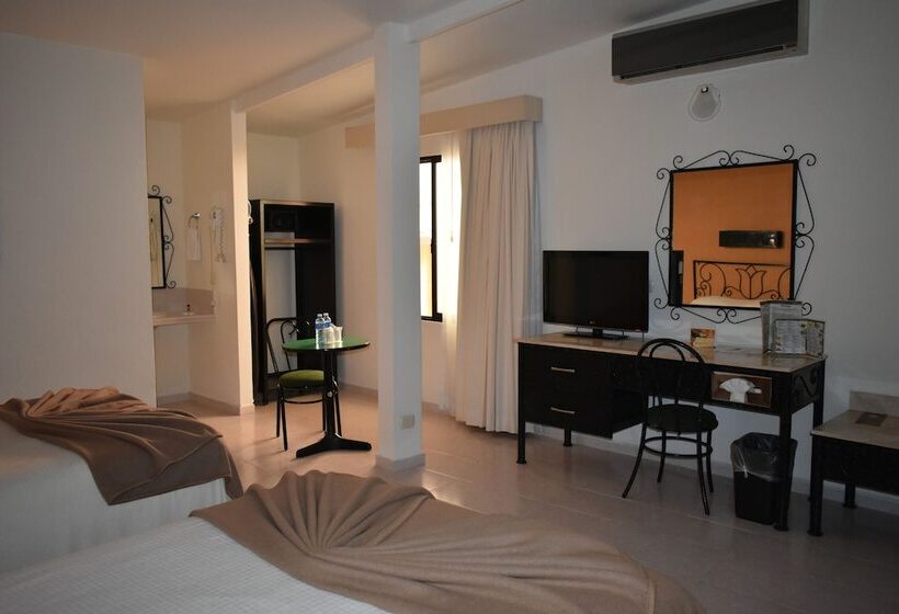 فندق Maya Tulipanes