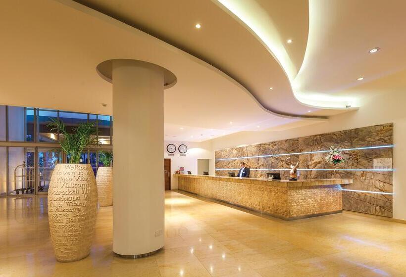 ホテル Olympic Lagoon Resort Ayia Napa