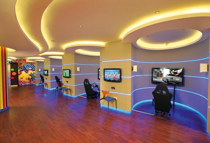 ホテル Olympic Lagoon Resort Ayia Napa