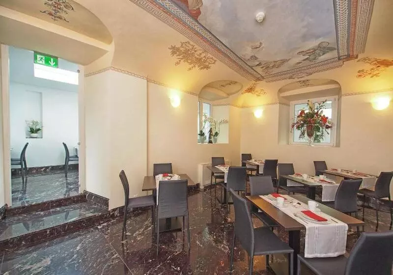 ホテル Rio Muralto