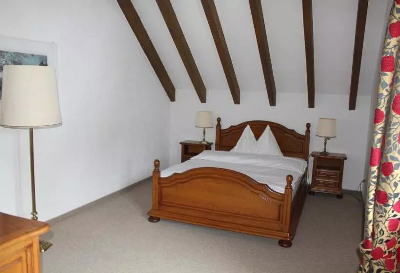 Romantik Hotel Zu Den Drei Sternen