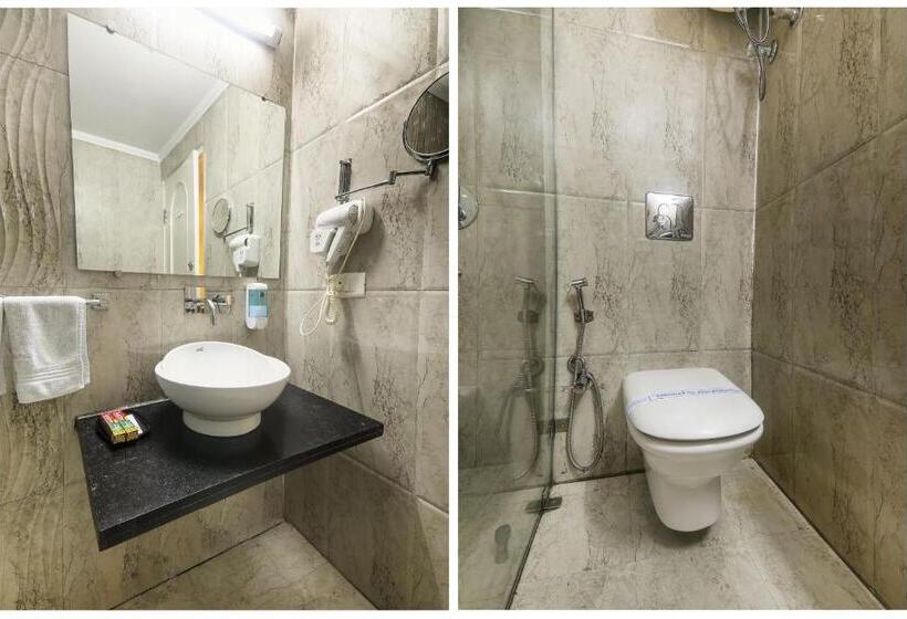 هتل Alpine Continental