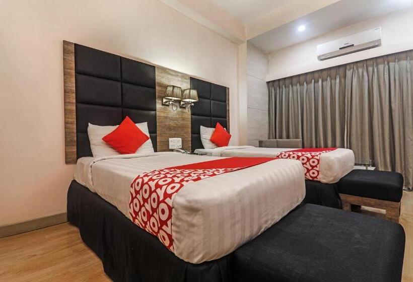 هتل Alpine Continental