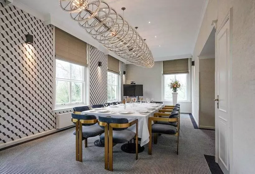 호텔 Central Park Voorburg   Relais & Chateaux