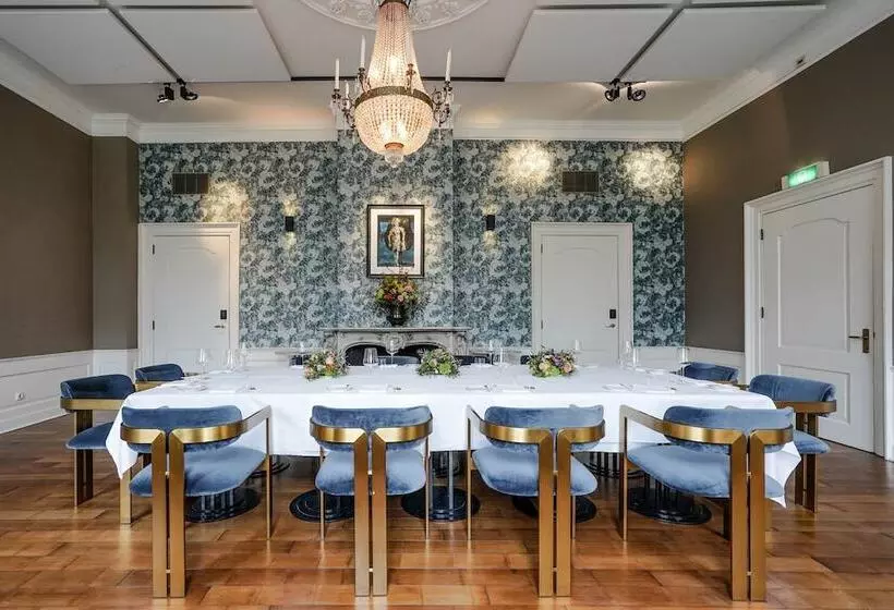 호텔 Central Park Voorburg   Relais & Chateaux