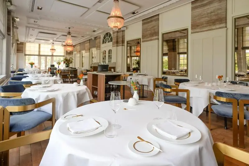 ホテル Central Park Voorburg   Relais & Chateaux
