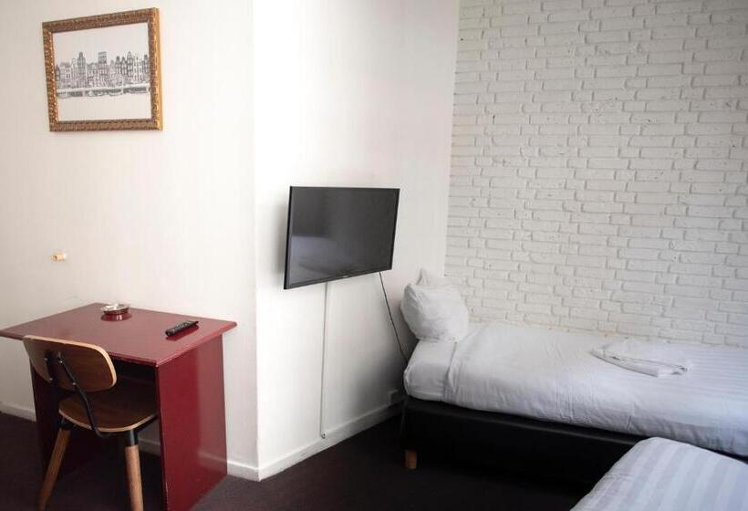 فندق Internationaal