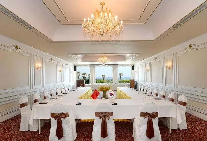 Jeju Oriental Hotel & Casino