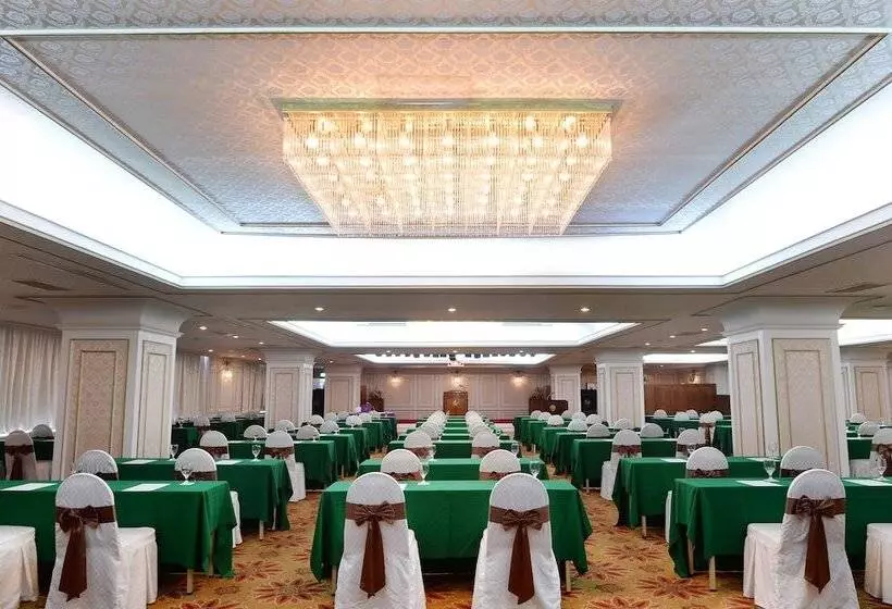 Jeju Oriental Hotel & Casino