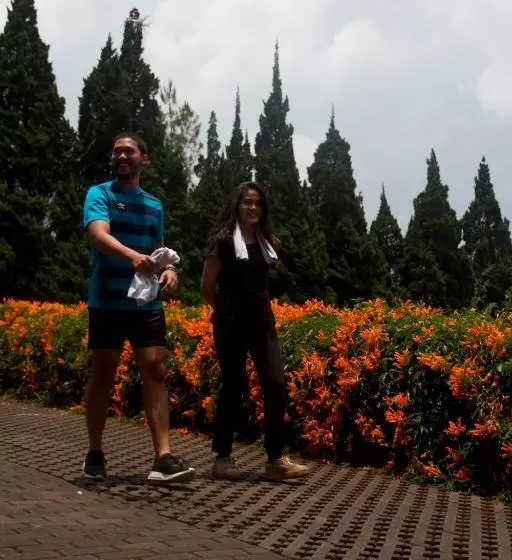 호텔 Puteri Gunung