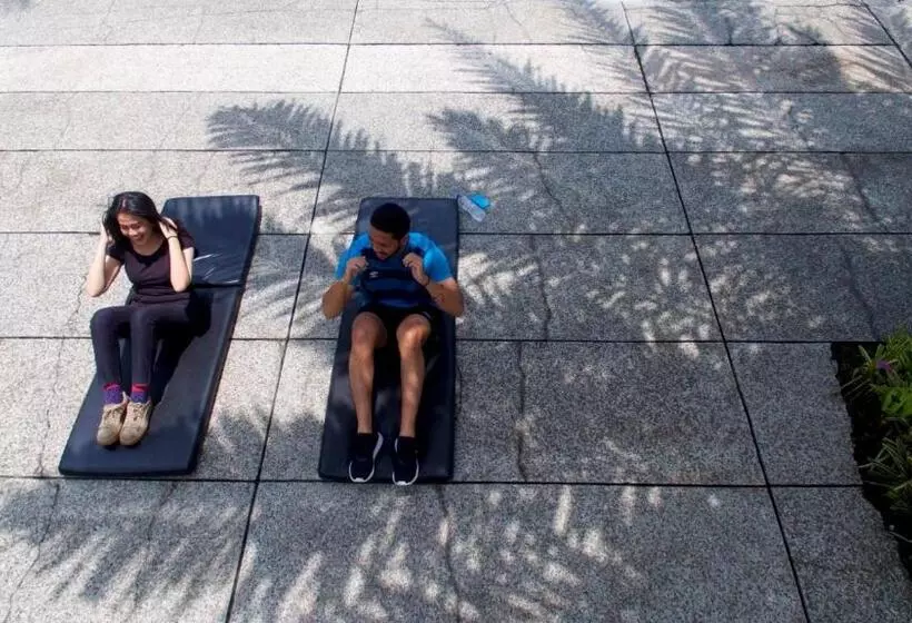 호텔 Puteri Gunung