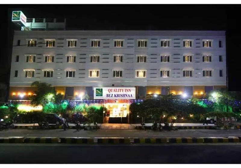Hotelli Quality Inn Bez Krishnaa