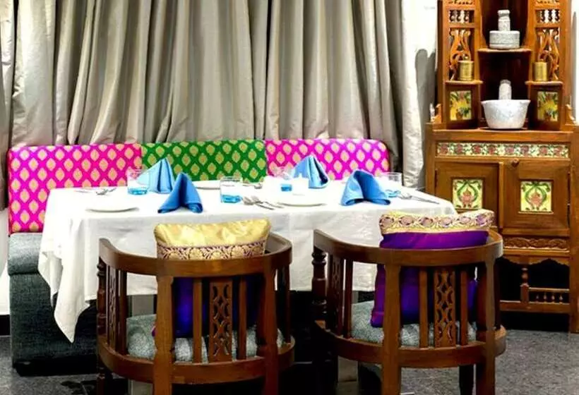 호텔 Regenta Central Deccan