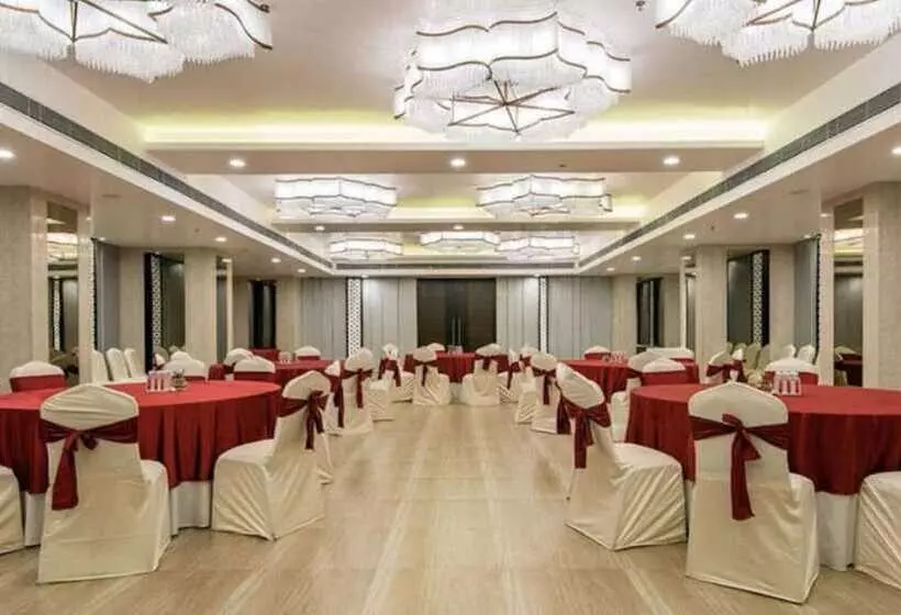 호텔 Regenta Central Deccan