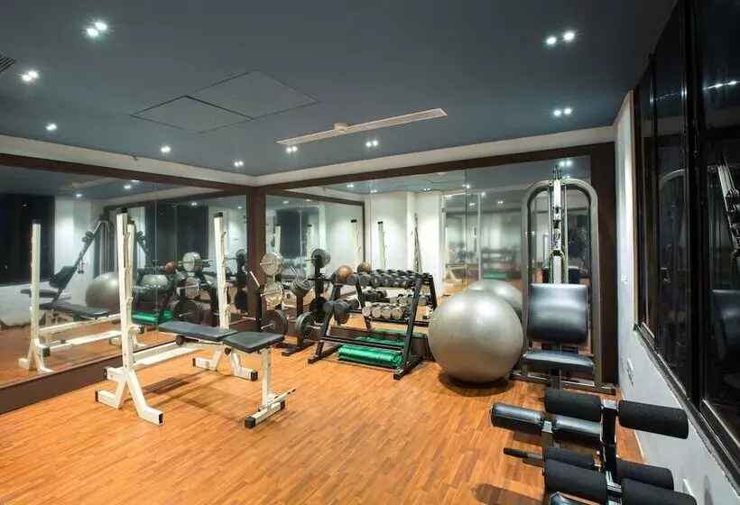 호텔 Regenta Central Deccan