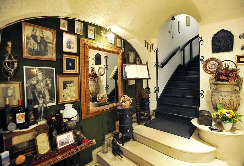 ホテル Senator Ház