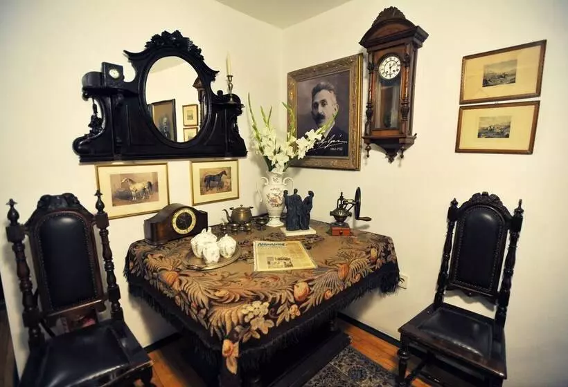 ホテル Senator Ház