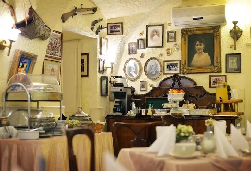 ホテル Senator Ház