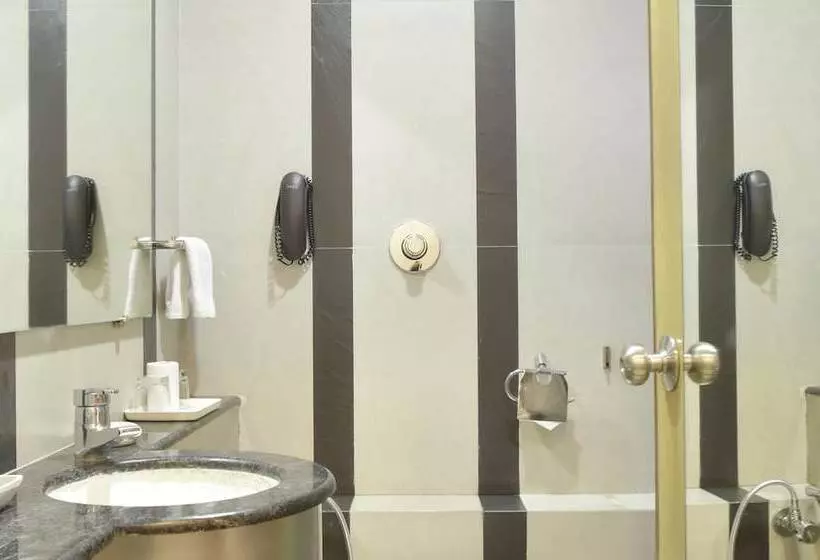 호텔 Treebo Ambassador