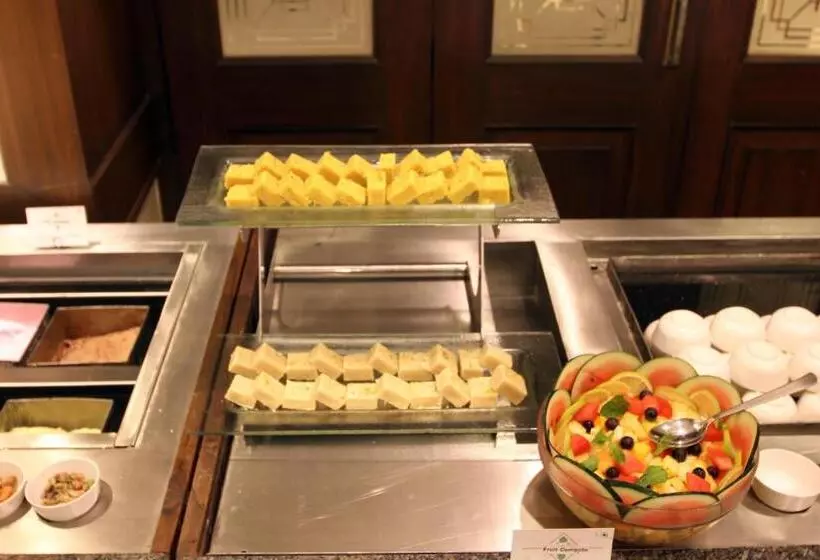 Taj Mahal Hotel Abids