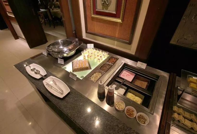 Taj Mahal Hotel Abids