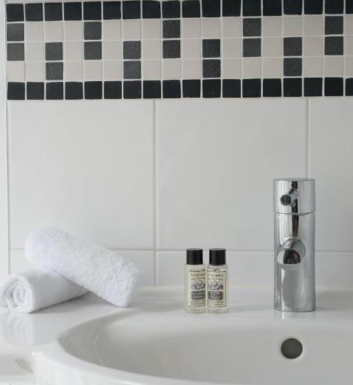 هتل Apollon Montparnasse