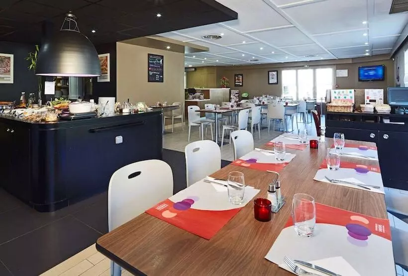 בית מלון כפרי Campanile Aix En Provence Est Meyreuil