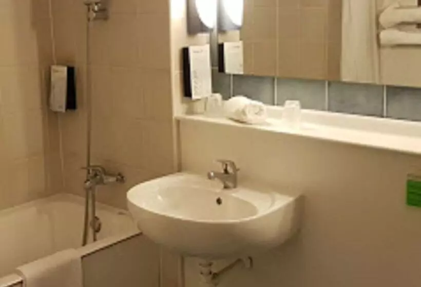 Отель Campanile Marmande