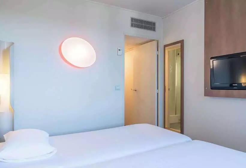 호텔 Campanile Nogent Sur Marne