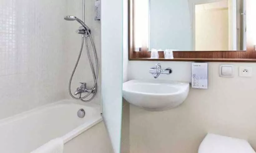 호텔 Campanile Nogent Sur Marne