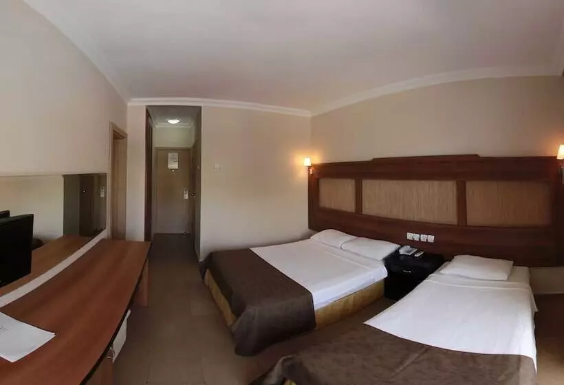 هتل Club Munamar Beach Resort – All Inclusive