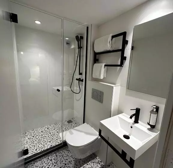 Hotelli Trendy Canettes