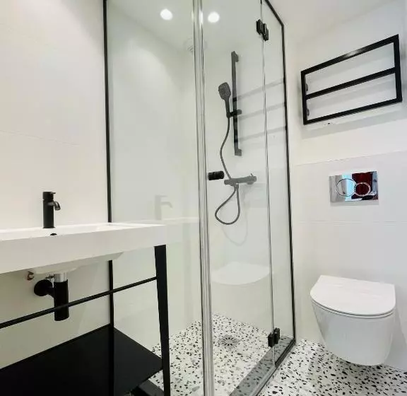 Hotelli Trendy Canettes