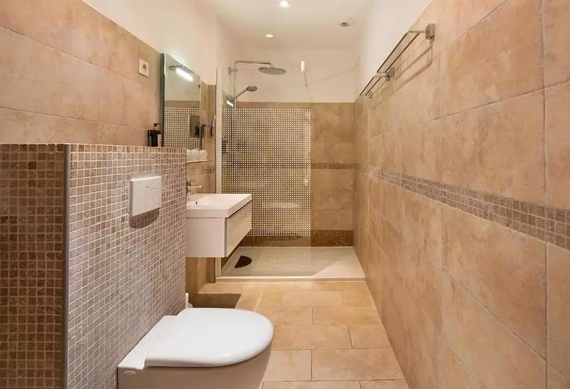 Отель Holzer Ii