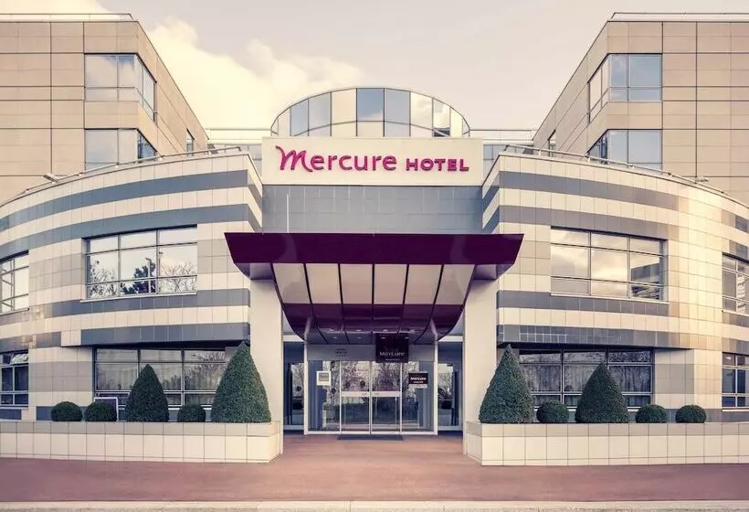 Отель Hôtel Mercure Paris Massy Gare Tgv